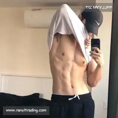 顾彩会